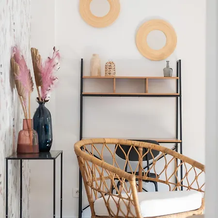 Дом отдыха Maison Calme Avec Jardin - 10 Pers - Proche Centre *