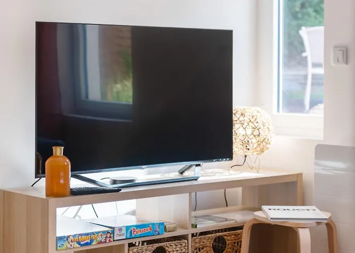 Maison Calme Avec Jardin - 10 Pers - Proche Centre